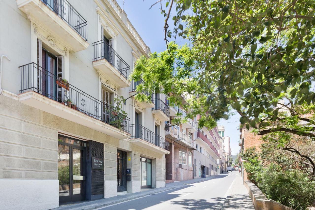 BcnStop Parc Güell Barcelona Exterior foto